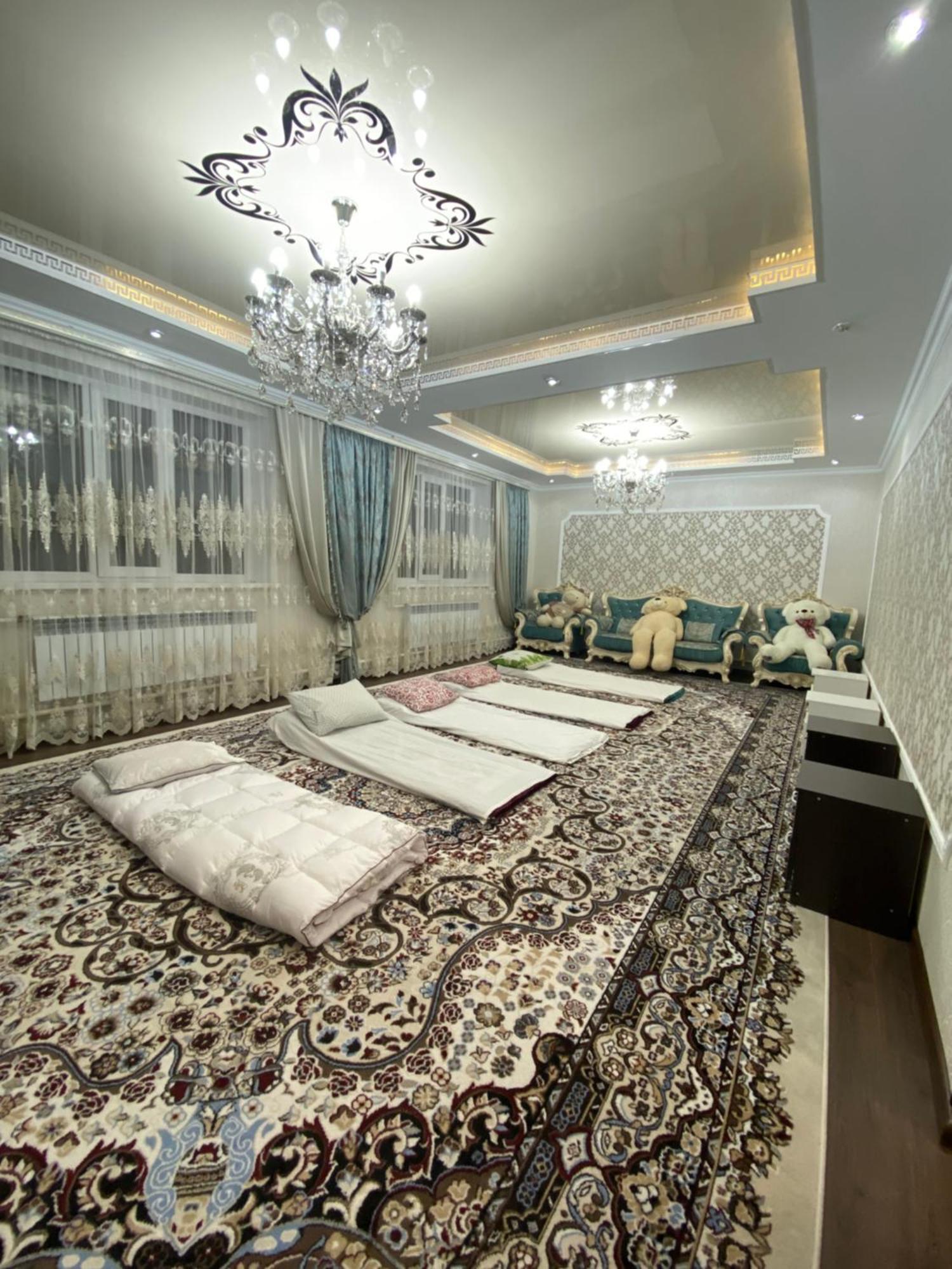 Guest House Glover Karakol Dış mekan fotoğraf